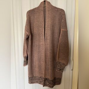 Pink Long Cardigan Women’s Sweater top. Size L